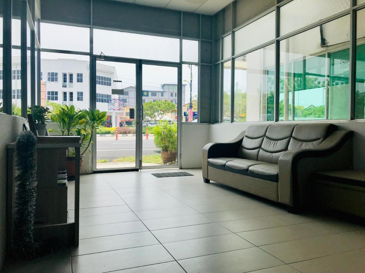 Milvus Hotel Kuah Εξωτερικό φωτογραφία